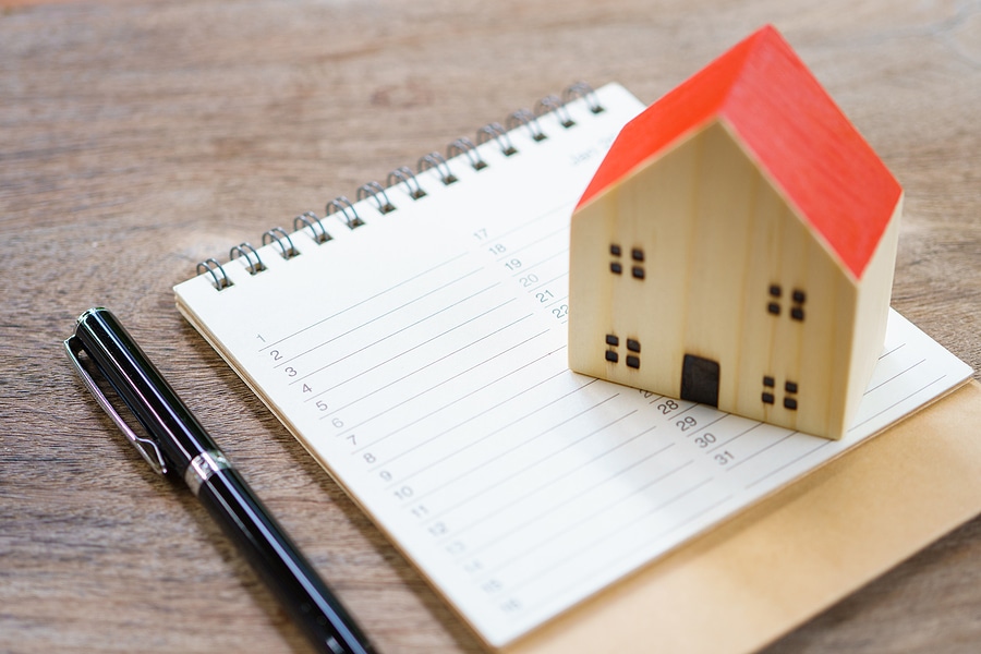 Image for Home Improvement Projects Article with Notepad, House and Pen